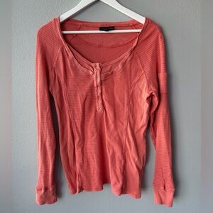 Athleta salmon pink scoop neck thermal henley long sleeve top Women’s sz XL